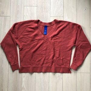 Kit and Ace Merino Wool Blend V Neck Sweater in Burnt Orange Size S